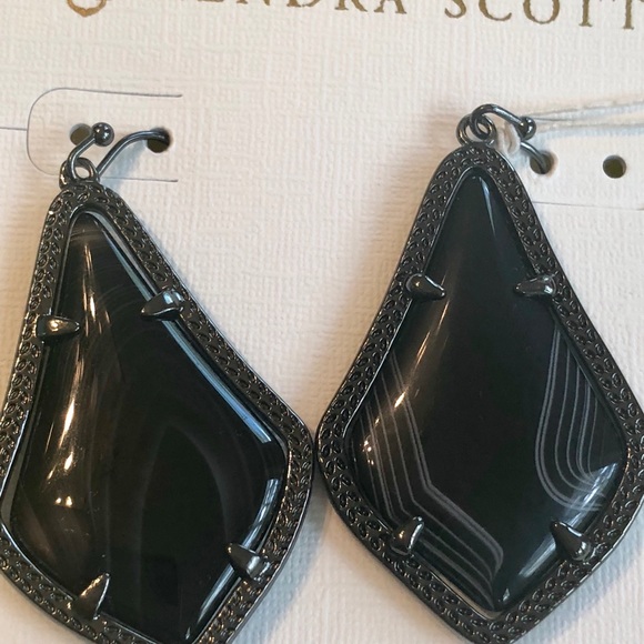 NWT Kendra Scott RARE & Retired Alex Earrings Black Banded Agate & Gunmetal W😍W - Picture 6 of 9